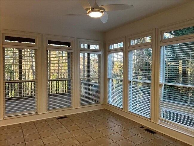 Building Photo - 4782 Ellington Ct