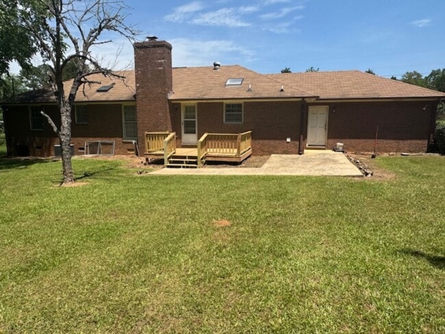 Building Photo - 103 W Greenwich Cir