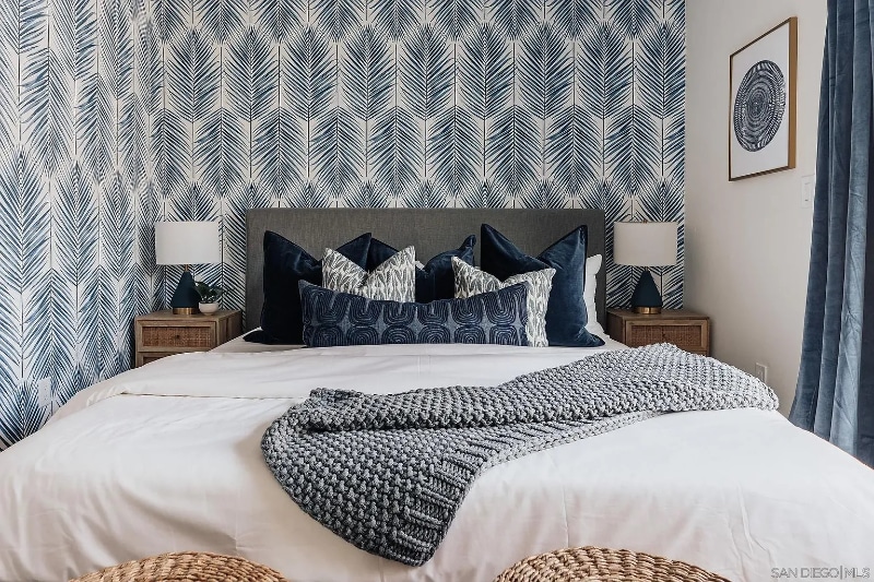 Building Photo - 1231 Center Ave