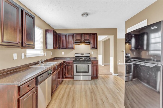 Building Photo - 2628 Patriots Rd