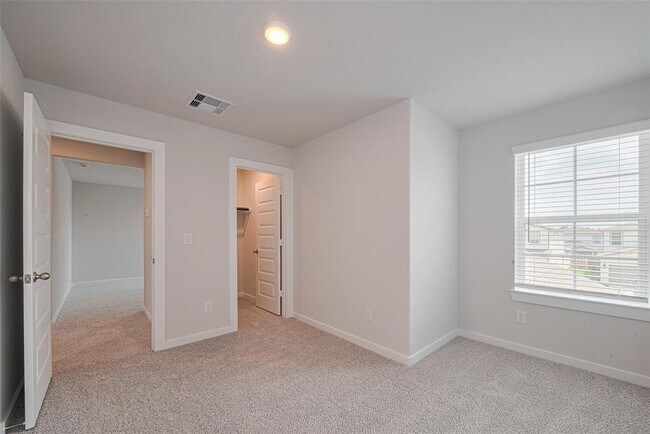 Building Photo - 8438 Sweet Cherry Ln