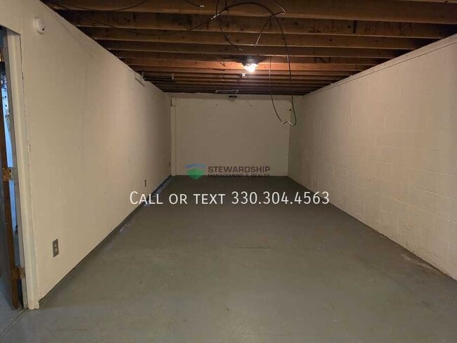 Building Photo - 519 Taff Cir