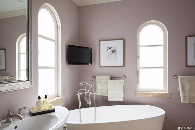 Building Photo - 30 Santa Clara Ave