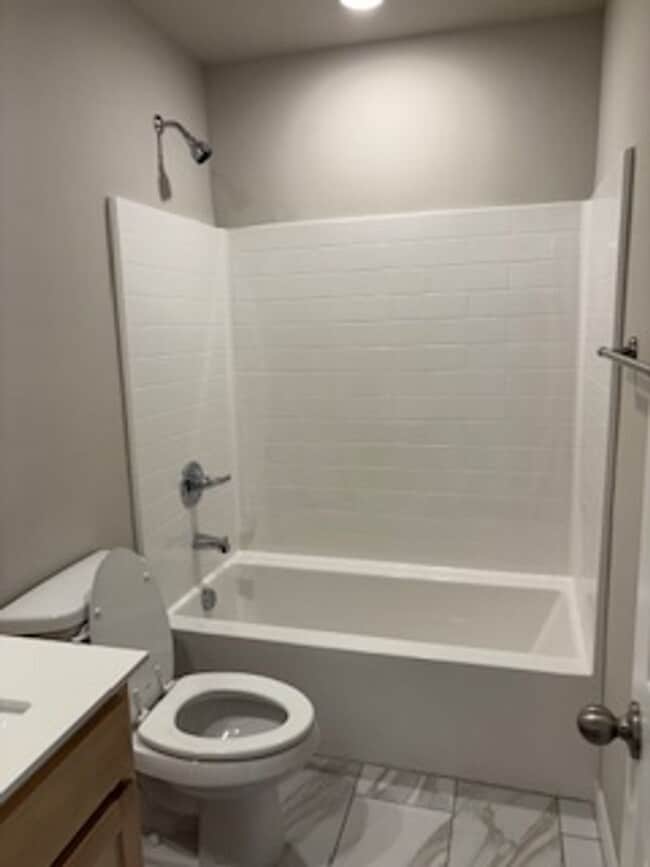 Building Photo - 1st Month Free!