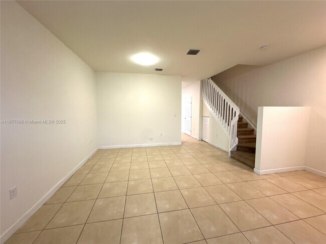Building Photo - 9374 W 32nd Ln