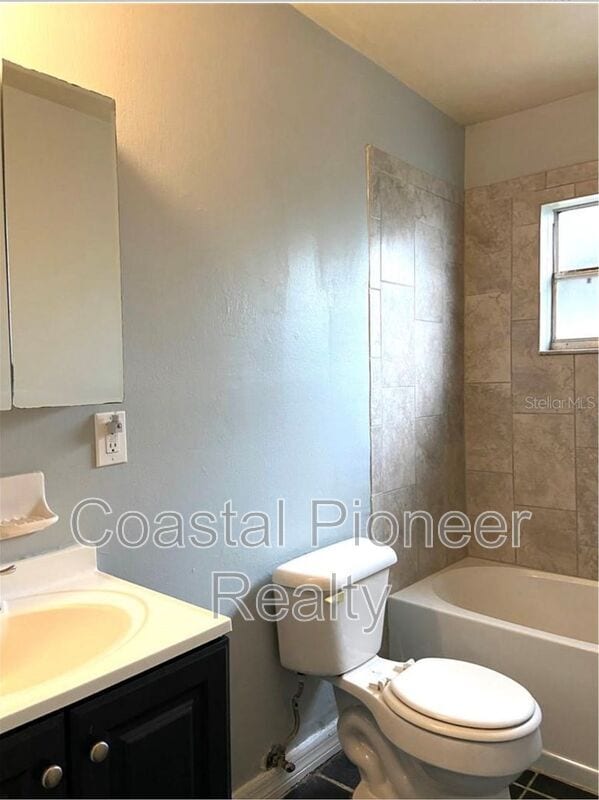 Building Photo - 9502 N 11th St