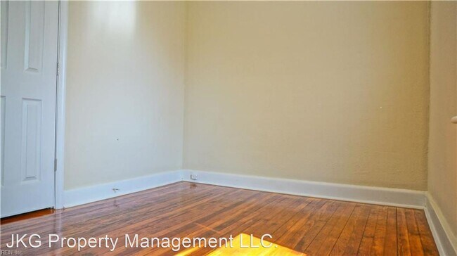 Building Photo - 3 br, 1 bath House - 49 Cedar Avenue