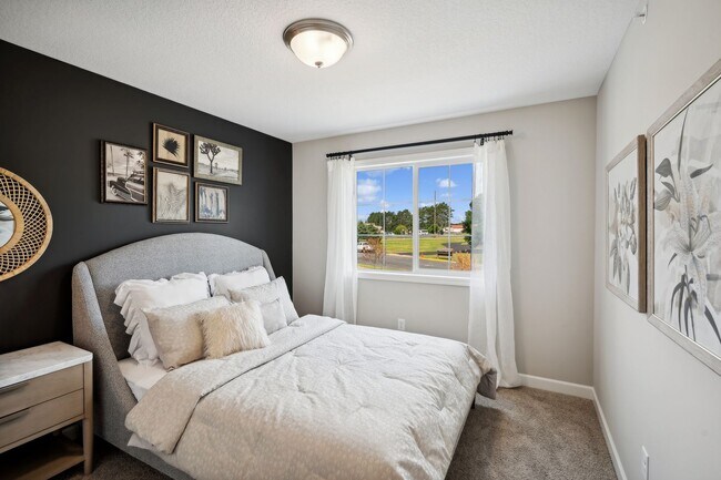 Building Photo - Brand New Townhome - Be the first to live here!