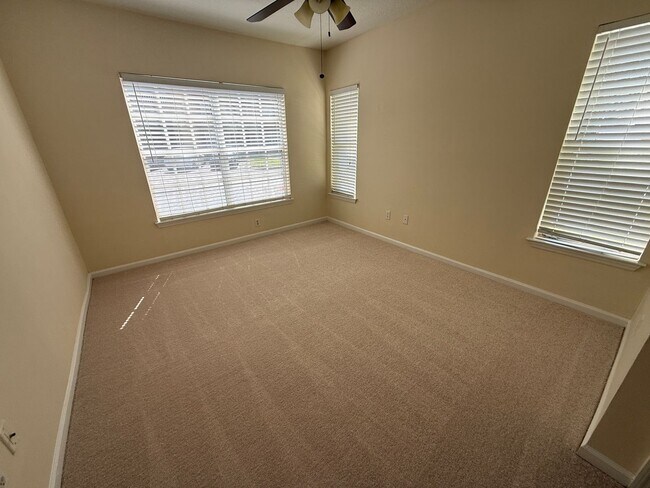 Building Photo - 12602 Crest Springs Ln