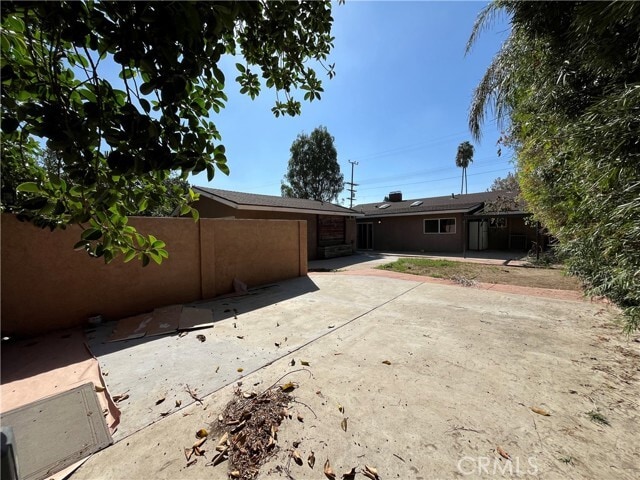 Building Photo - 16751 San Fernando Mission Blvd