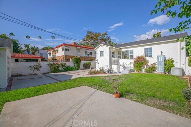 Building Photo - 1606 Bel Aire Dr