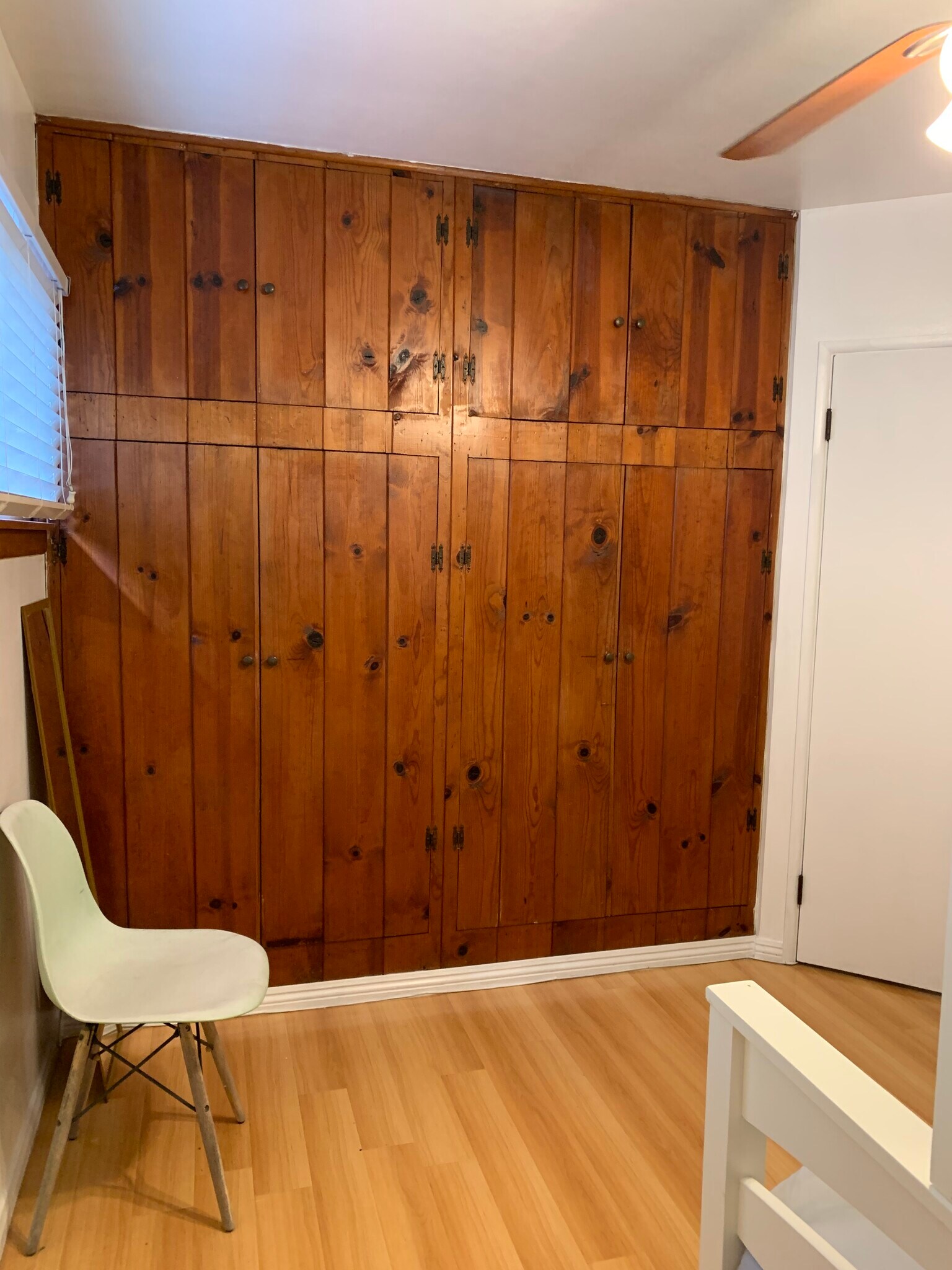 Building Photo - 1430 Manhattan Beach Blvd