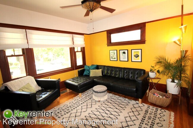 Building Photo - 2 br, 1 bath House - 2314 T Street