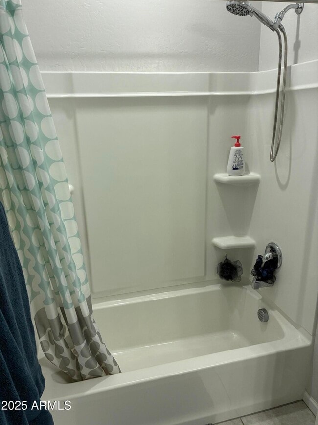 Building Photo - 18029 Avenida del Sol W