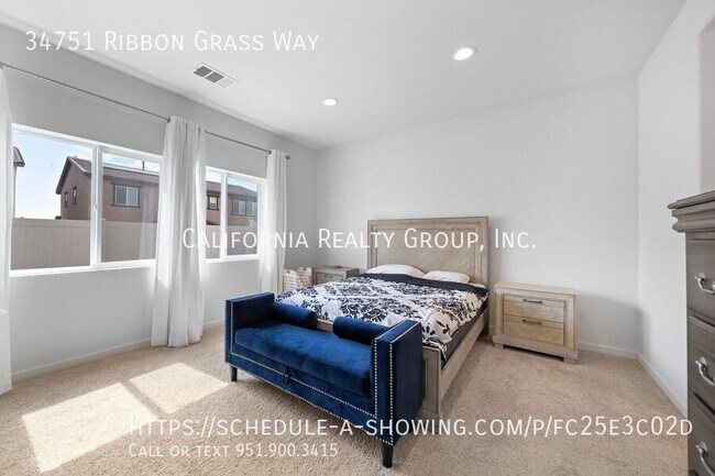 Building Photo - 34751 Ribbon Grass Way
