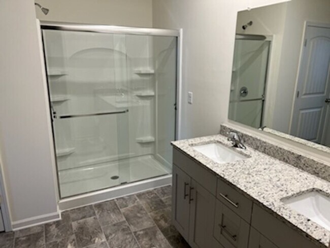 Building Photo - Newly Constructed Community Just 35 Minute...