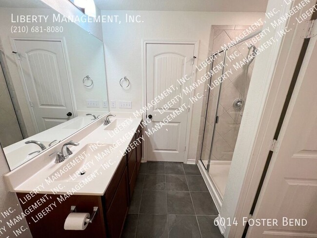 Building Photo - 6014 Foster Bend