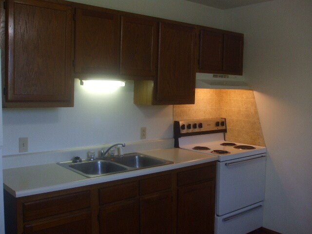 Building Photo - 1108 Melick Ave