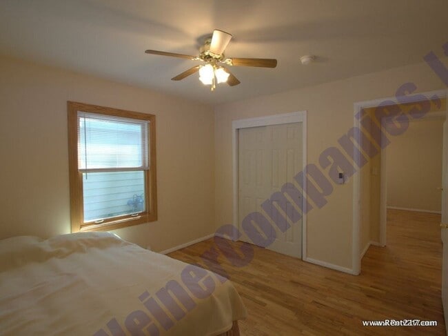 Building Photo - Available June 1st 2026!