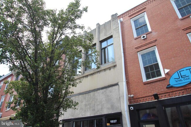 Building Photo - 1527 South St