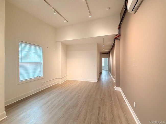 Building Photo - 91 North St