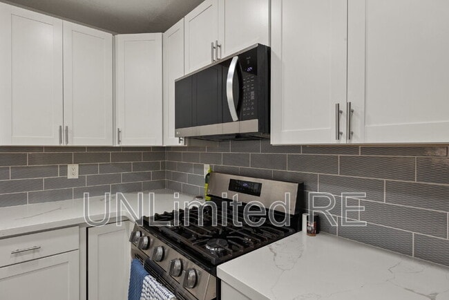 Building Photo - 3486 N Christine Dr