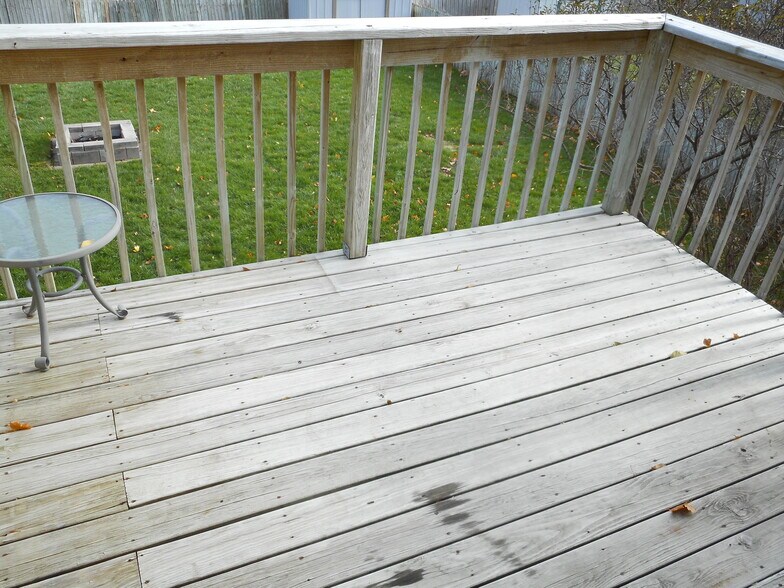 Building Photo - 1615 Reetz Rd