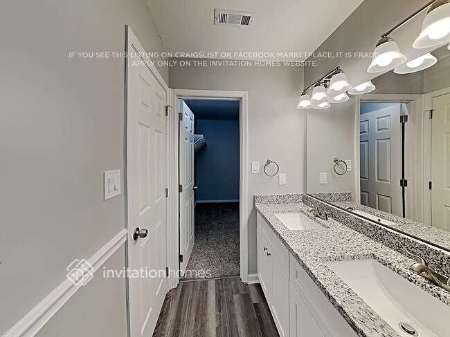 Building Photo - 1123 Hipp Rd