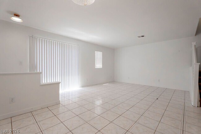 Building Photo - 2095 Betty Davis St