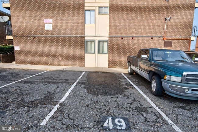 Building Photo - 3934 Stone Gate Dr