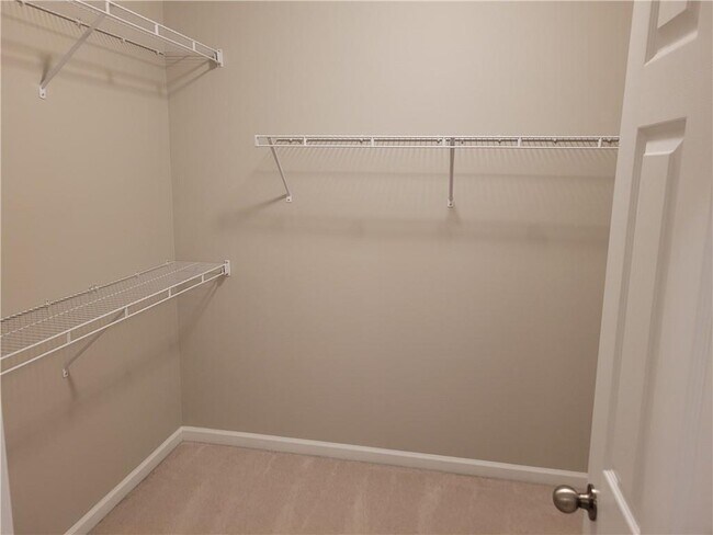 Building Photo - 108 Bradford Dr
