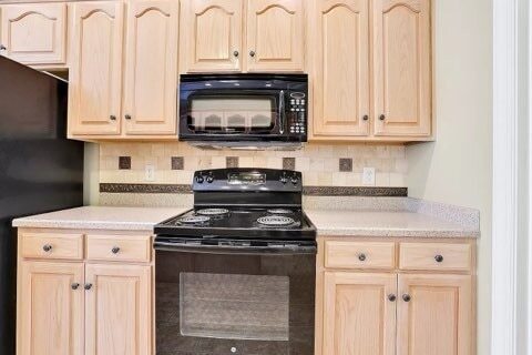 Building Photo - 614 Greene Dr