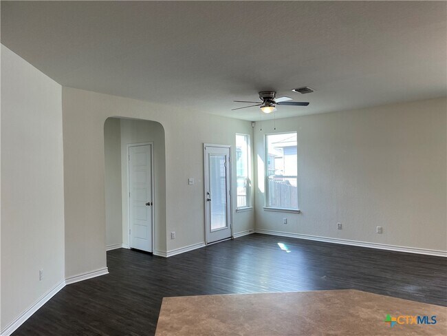 Building Photo - 2078 Wind Chime Wy
