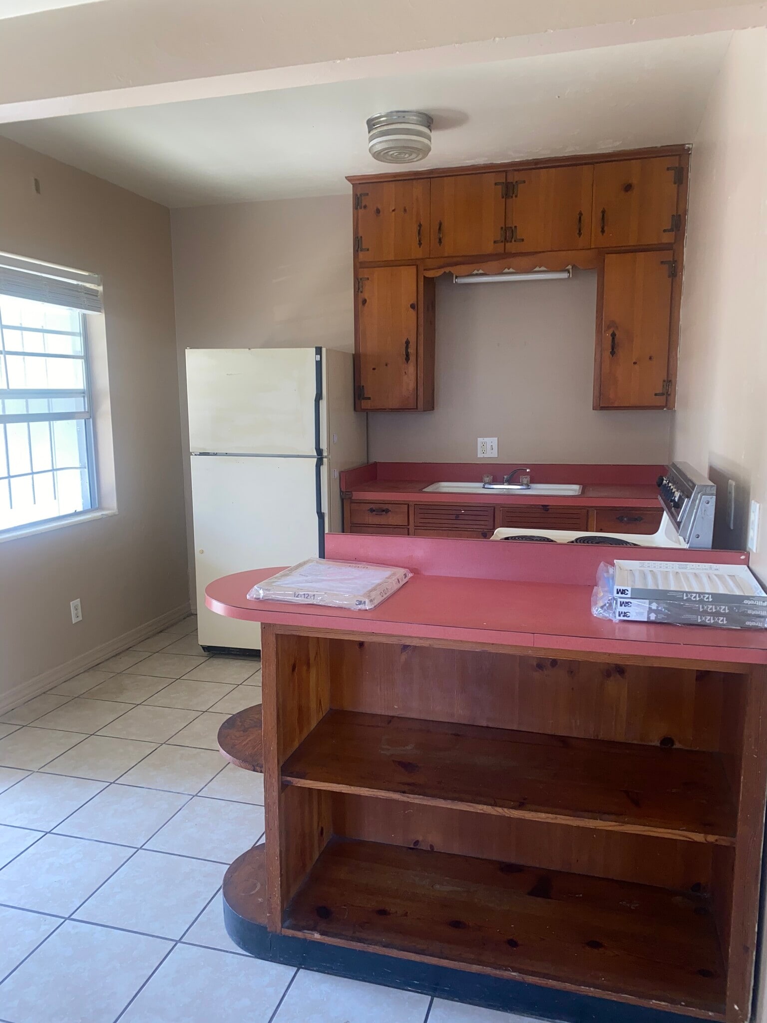 Building Photo - 1845 Orangewood Ave SW