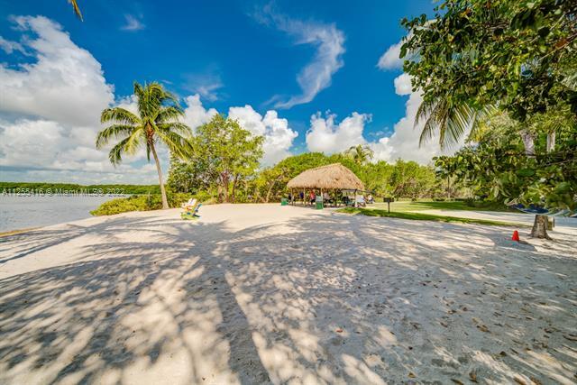 Building Photo - 6206 Paradise Point Dr