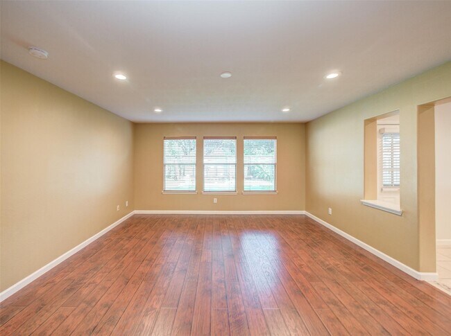 Building Photo - 13215 Sleepy Creek Meadows