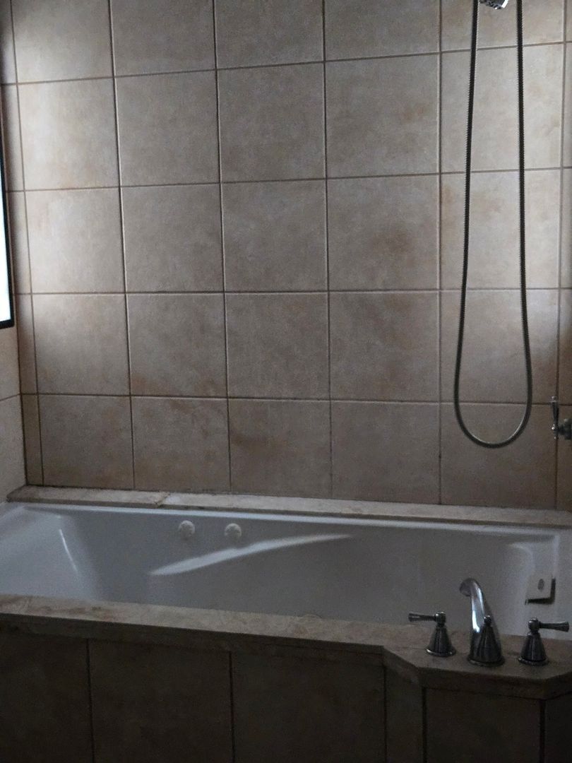 Building Photo - 670 Sandy Neck Ln