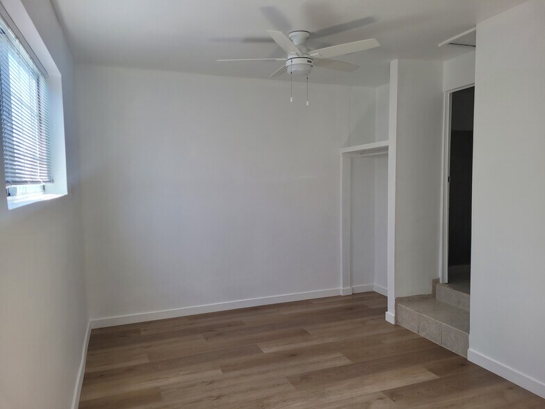 Building Photo - 14223 Carl St