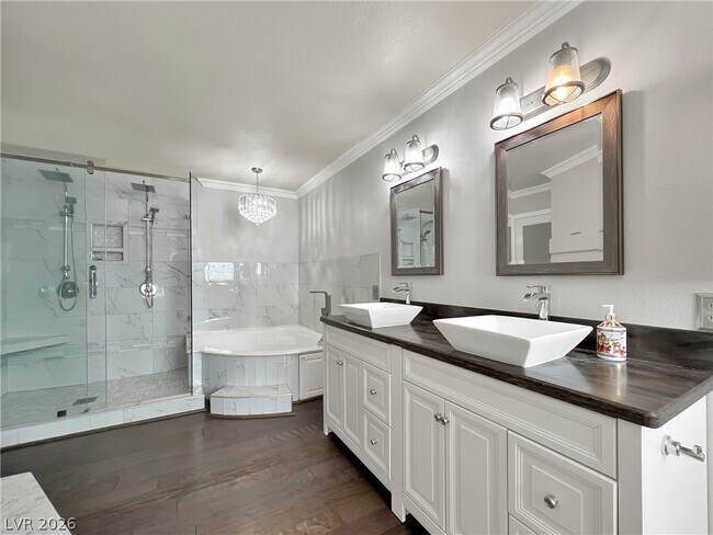 Building Photo - 595 Campus Oaks Ct