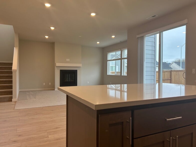 Kitchen/Family Room - 535 Withers Ct SE