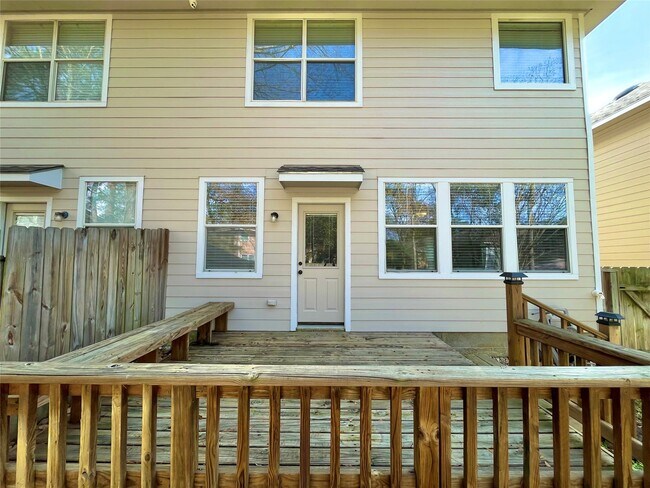 Building Photo - 19 Blue Creek Pl