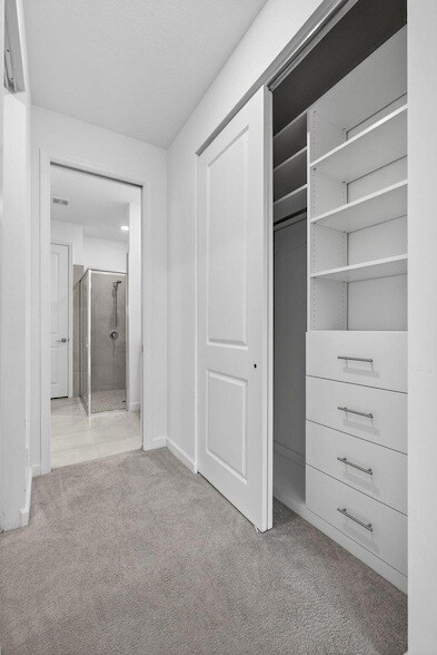 Building Photo - 1305 Haywagon Tr.