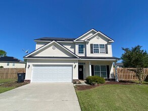 Building Photo - Beautifully Maintained Home in Prime Savannah Location