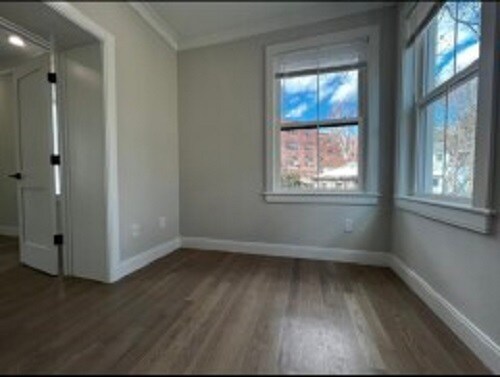 Building Photo - 47 Englewood Ave