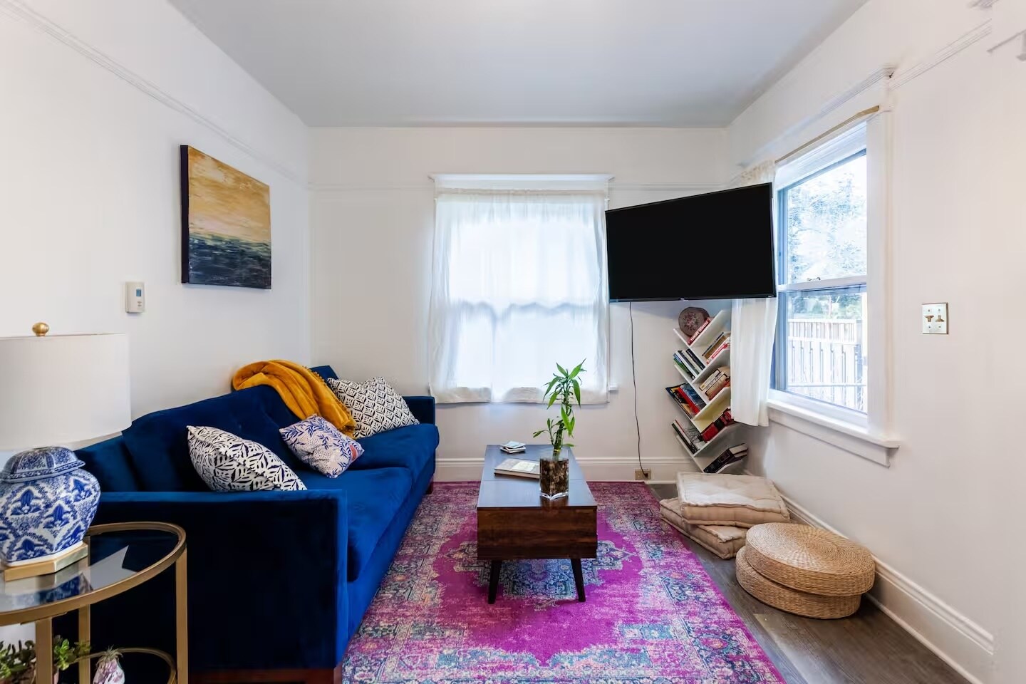 Building Photo - 1322 NE Skidmore St