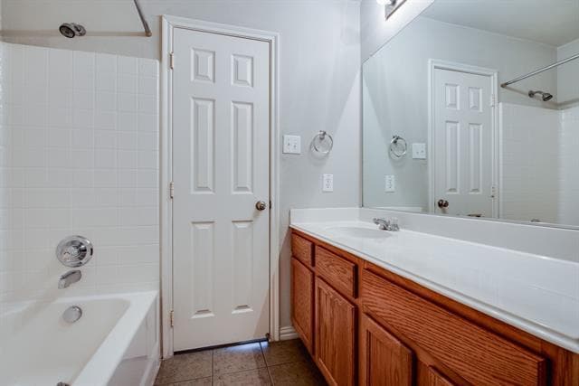 Building Photo - 6940 Willow Crest Dr