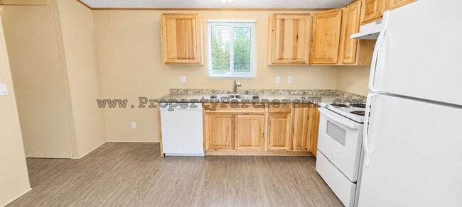 Building Photo - *** Very Nice *** 3 Bed 2 Bath Modular house