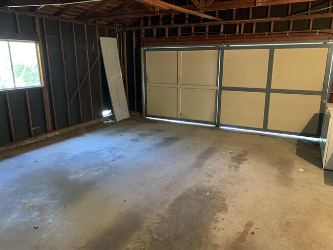 Building Photo - 280 Mt Hamilton Ave