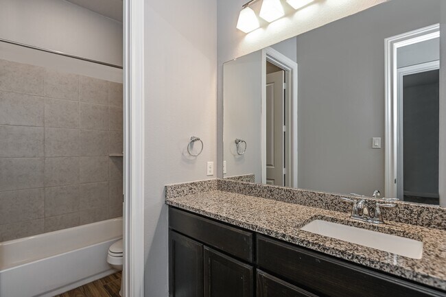 Building Photo - 5626 Chipstone Trail Ln