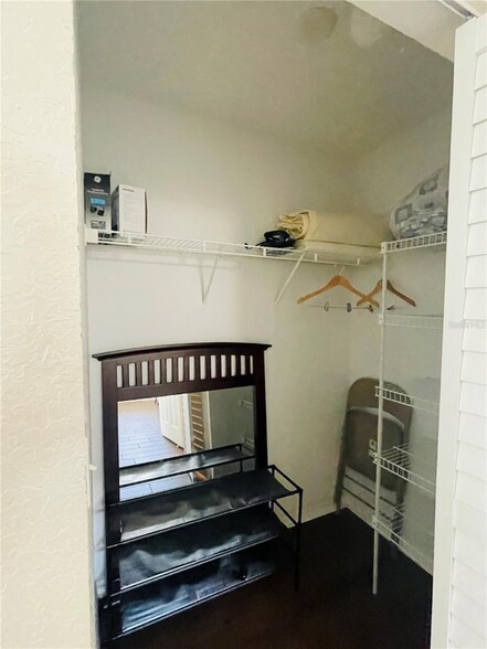 Building Photo - 2600 Lodi Cir